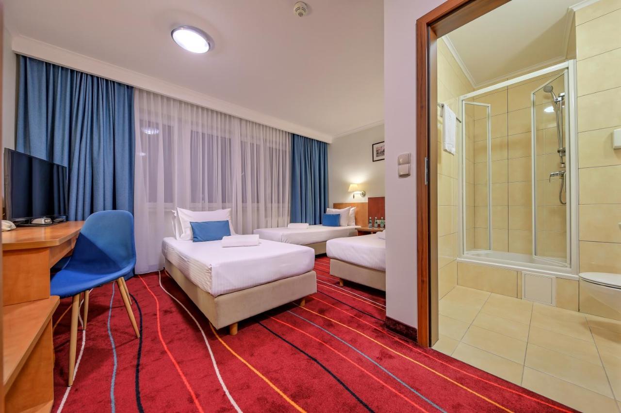 Best Western Hotel Portos Βαρσοβία Εξωτερικό φωτογραφία