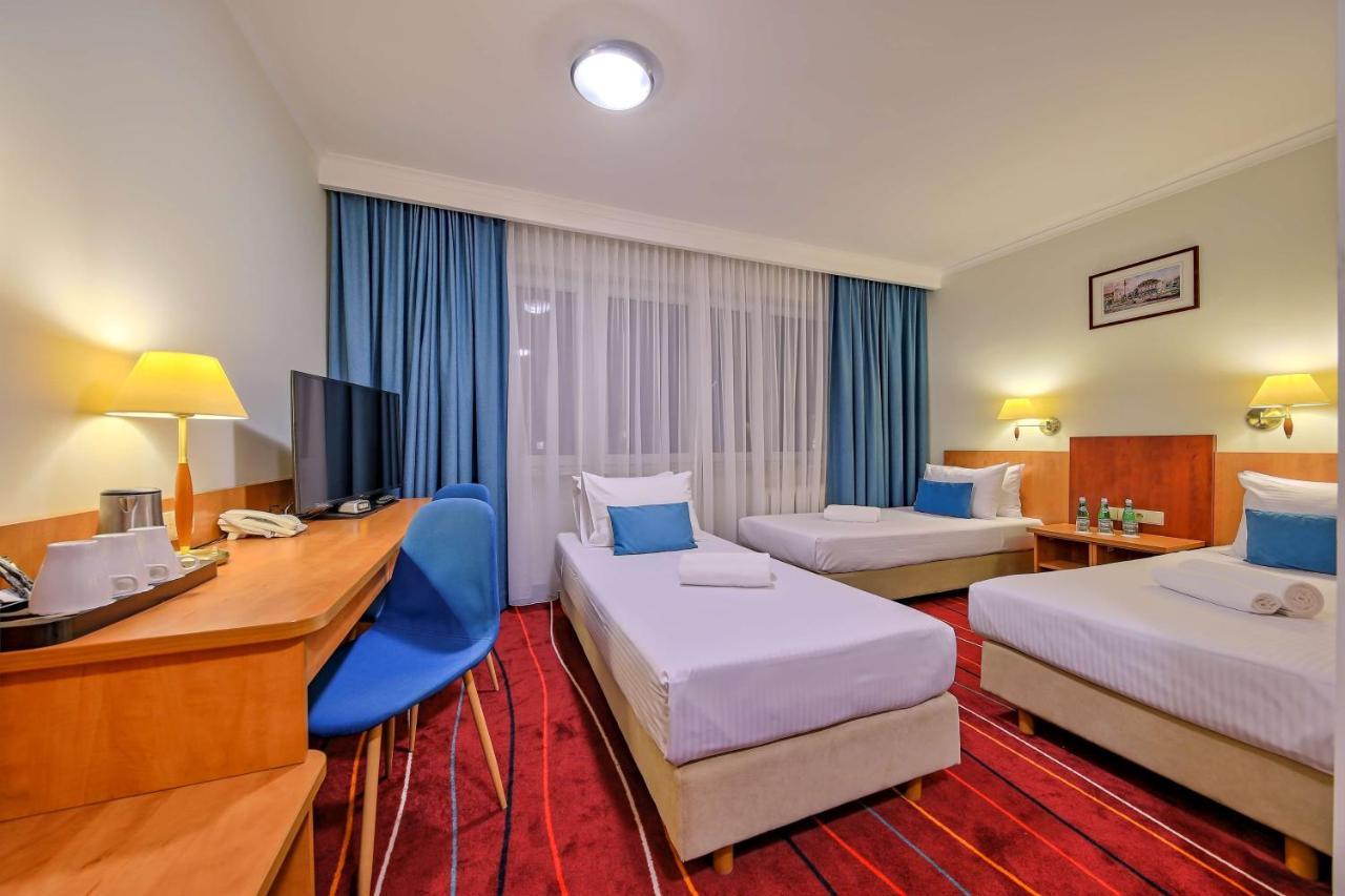 Best Western Hotel Portos Βαρσοβία Εξωτερικό φωτογραφία